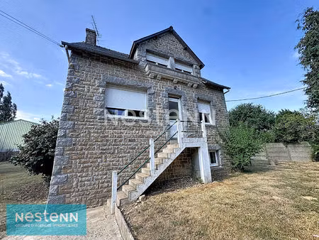 maison plumieux 4 pièce(s)