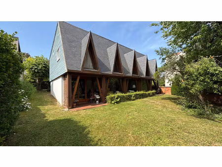 saint-germain-en-laye - maison 6 pièces 141 m2