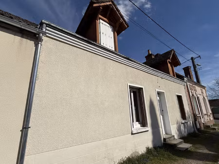 maison de ville de plain-pied - salbris