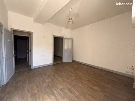 appartement 4 pièces 65 m²