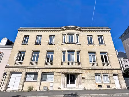 immobilier professionnel à louer saint-lô