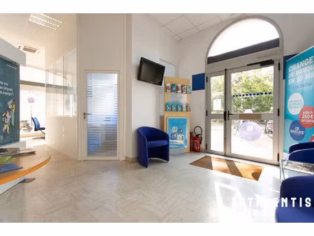 nantes  ile de versailles | local commercial (80m²)