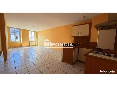 spacieux t2 au cœur du centre-ville
