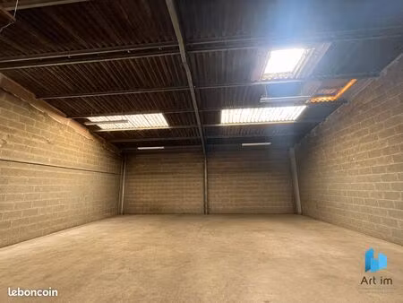 entrepôt 187 m² le mans