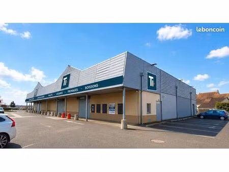 local commercial 1267 m² coulaines