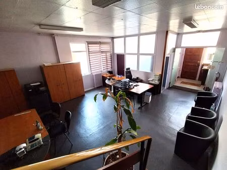 local 130 m² lillebonne