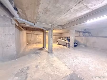 parking/box rouen