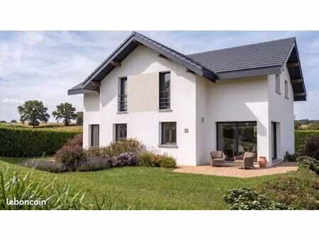 maison 5 pièces 105 m²