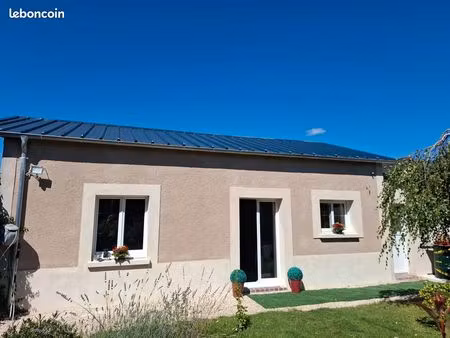 bâtiment . garage avec terrain
