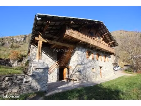 maison 10 pièces 163 m²