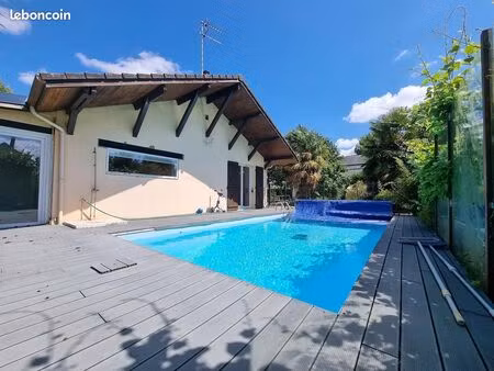 maison 4 pièces 185 m²