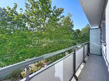 appartement de 61 61 m² à grenoble
