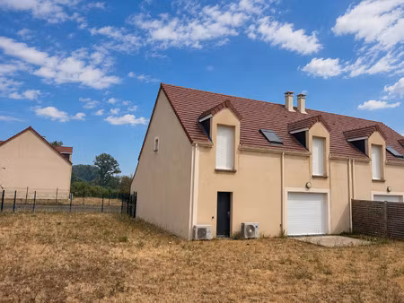location maison 5 pièces 104 m² à éguzon-chantôme (36270)