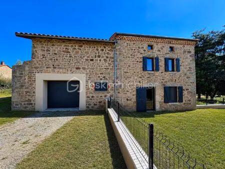 maison de 42 m² à saint-genes-la-tourette