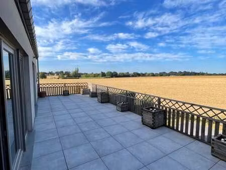 appart. 3 ch. avec grande terrasse