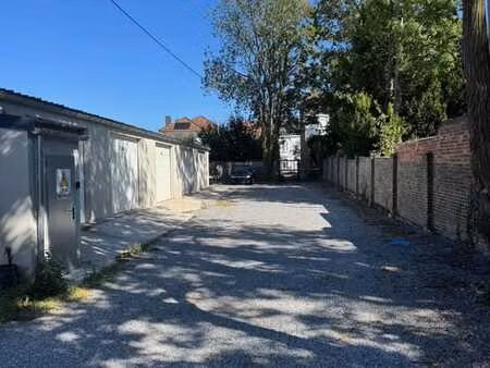 rare ! tout est neuf ! excellent quartier ! tout est loue !!