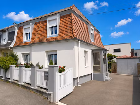 maison 7 pièces - 147 m²