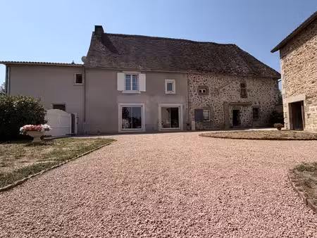 maison 7 pièces - 180 m²