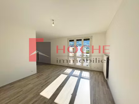 5 p + c - 98 m²