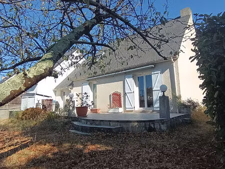 idéalement située  maison de 4chgambres !!!