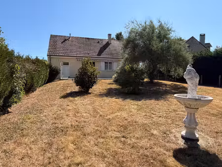 maison 2 chambres- jardin et garage