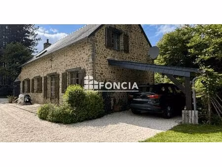 propriété composée de deux habitations sur plus de 10000m2