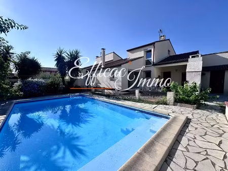 villa 3 faces entièrement rénovée avec piscine