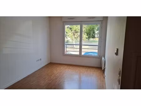 t3 / 51m² / vaucelles (ligne h)