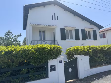 location a l'annee