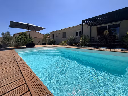 maison plain pied t4 avec piscine et garage
