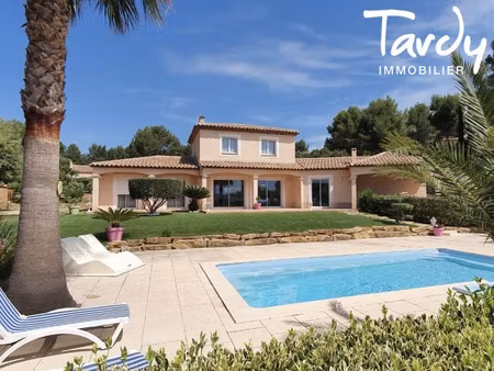 villa de luxe à vendre à la cadière-d'azur