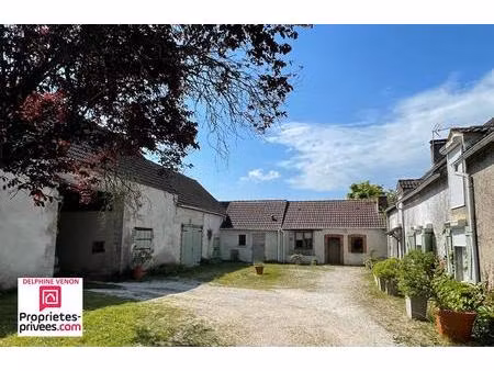 corps de ferme avec beaucoup de potentiel et 2 habitations sur 7120 m² à saint martin d ab