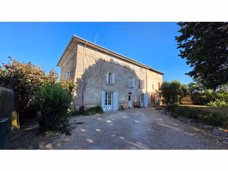 maison 7 pièce(s) 220 m2