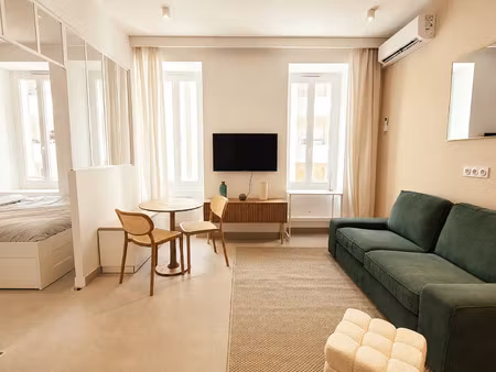 location appartement 2 pièces 28 m² à marseille 8 (13008)