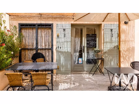vente local commercial 52 m²