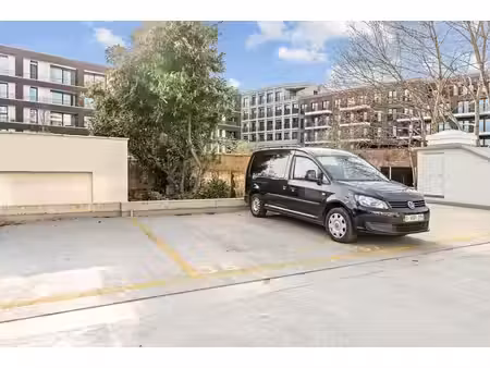 autostaanplaats in het centrum van mechelen