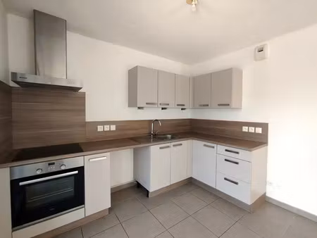 location appartement 3 pièces 67 m² à gaillard (74240)