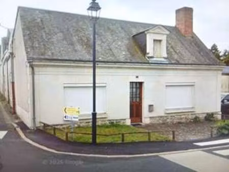 vente bureaux et commerces à maze (49630) : à vendre / 48m² maze