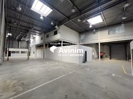 location entrepôt aix en provence 13100 1127m²