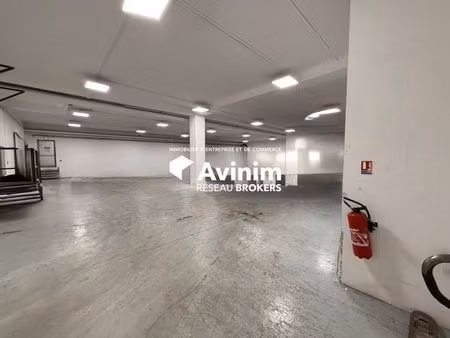 location bureaux 198 m² à 700 m²