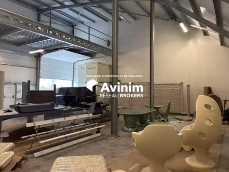 location entrepôt gemenos 13420 278m²