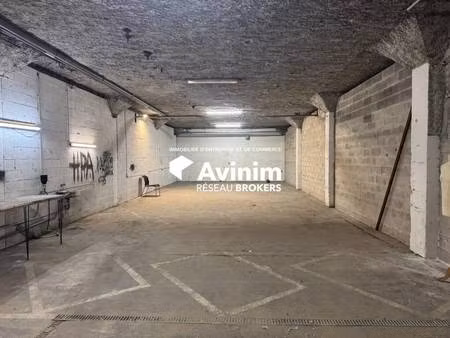 location entrepôt nanterre 92000 150m²