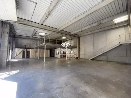 location entrepôt pertuis 84120 714m²