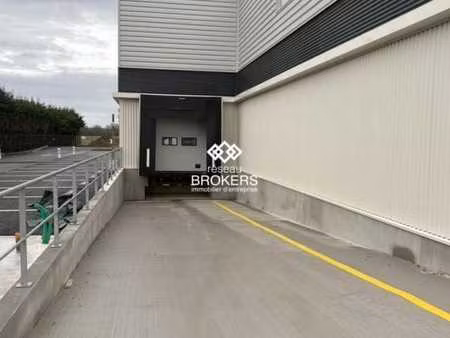 location entrepôt saint aignan grandlieu 44860 1052m²