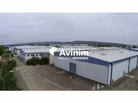 location entrepôt tarascon 13150 2357m²
