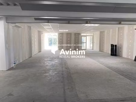 location local d’activités montauroux 83440 400m²