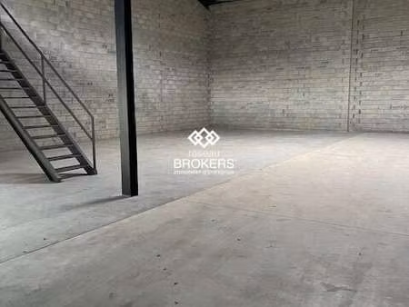 location local d’activités vertou 44120 320m²