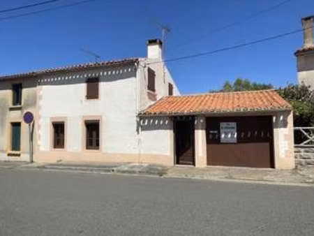 vente maison à chantonnay (85110) : à vendre / 90m² chantonnay