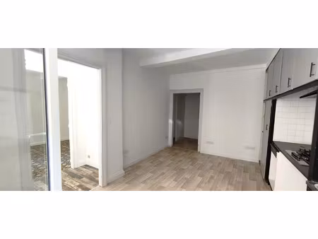 location maison 5 pièces 80 m² à cers (34420)