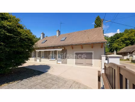 maison à vendre bey 5 pièce(s) 131m2 226 000€